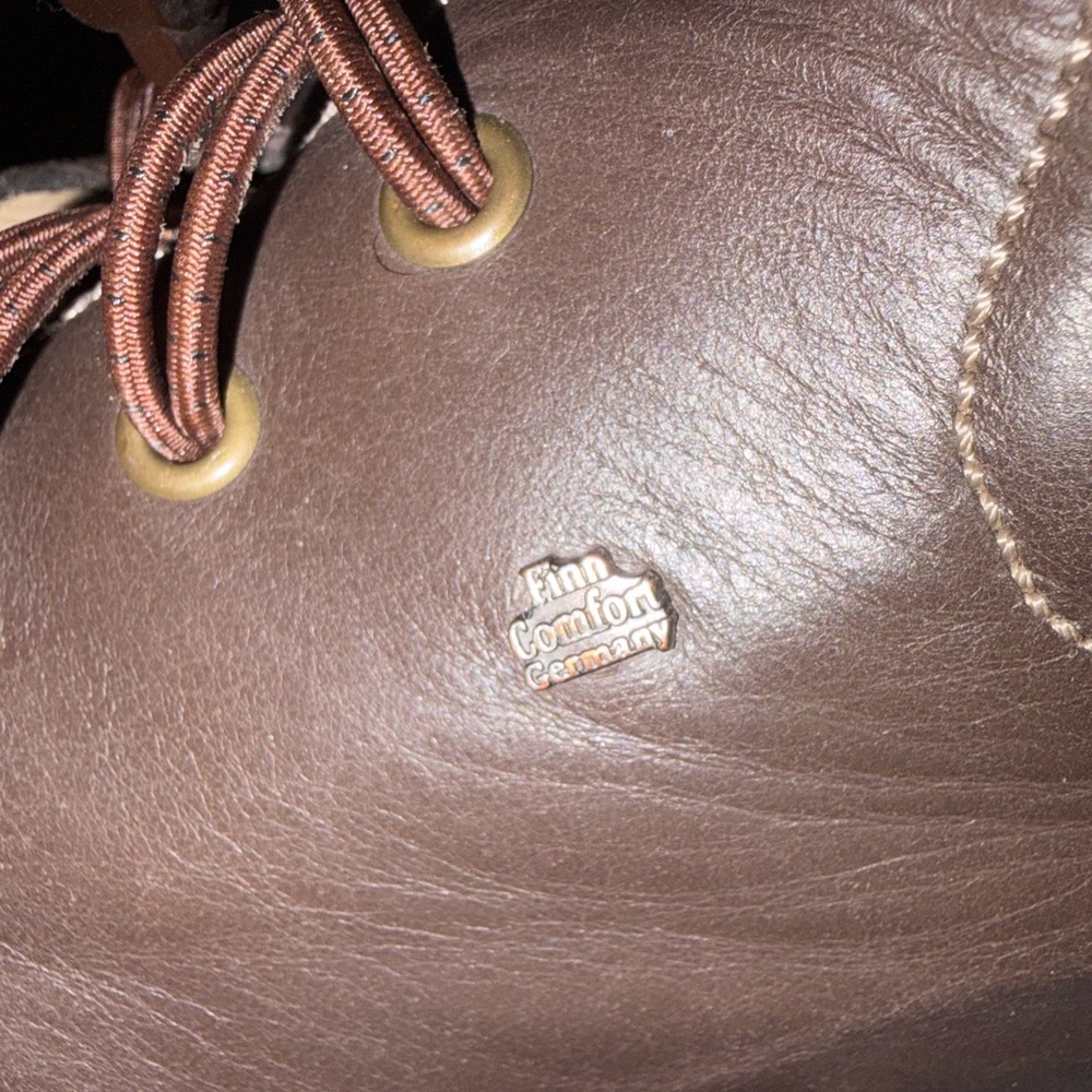 Finn Comfort Dark Brown Chukka Boots from Germany -men or women - Picture 6 of 7